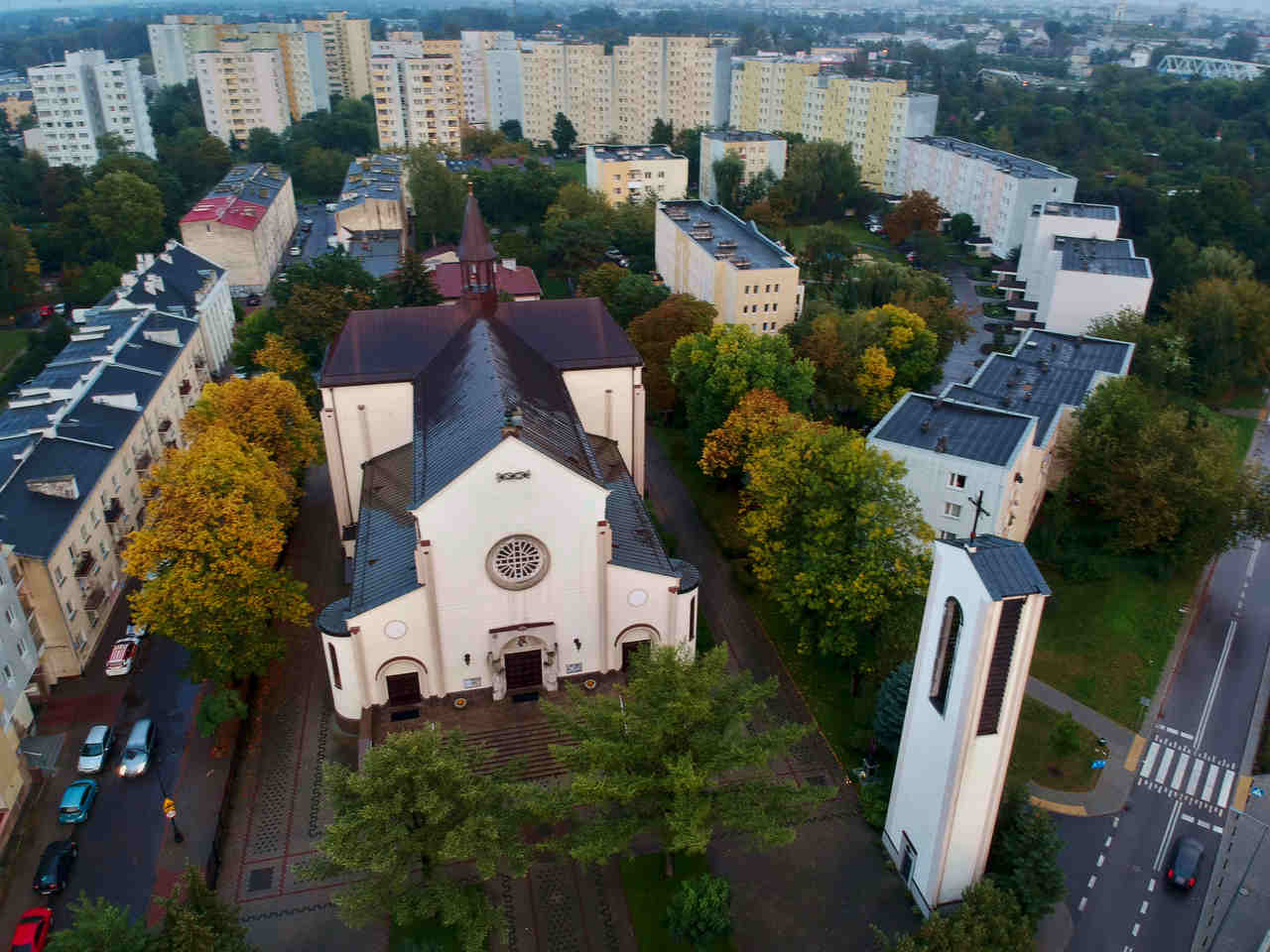 Kościół Chrystusa Króla przy ulicy Tykocińskiej Warszawa Targówek